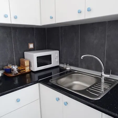 Mykonian Breeze * Ano Mera