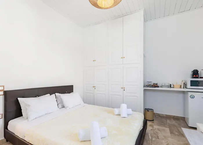 Mykonian Breeze * Áno Merá