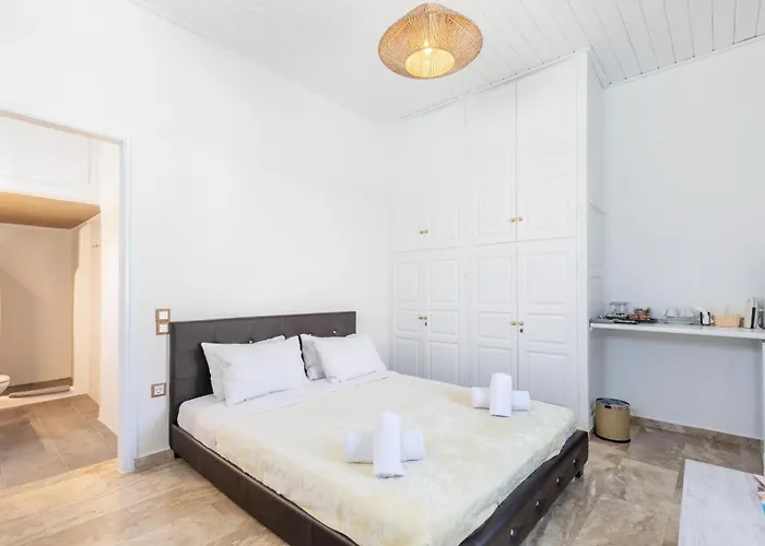 Mykonian Breeze Apartman *