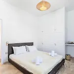 Mykonian Breeze Apartment *