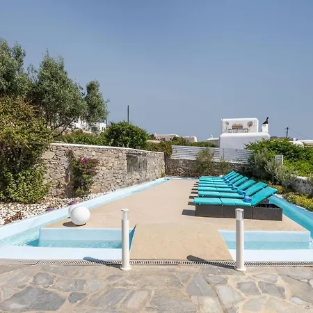 Mykonian Breeze