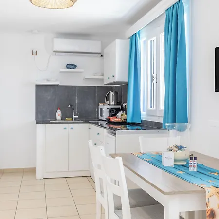 Mykonian Breeze * Ano Mera