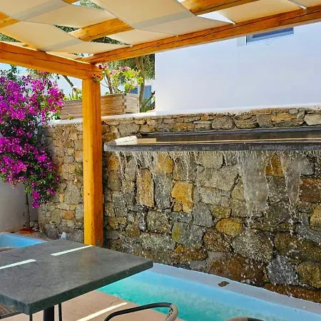 Mykonian Breeze * Ano Mera